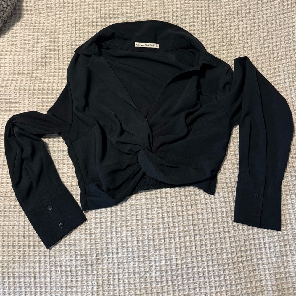 Abercrombie & Fitch Black Twist-Front Long Sleeve Blouse